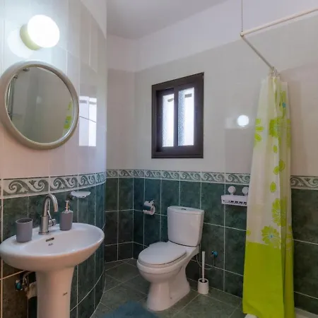 빌라 Marinea Star - 3br Coastal Retreat Near Rodafinia