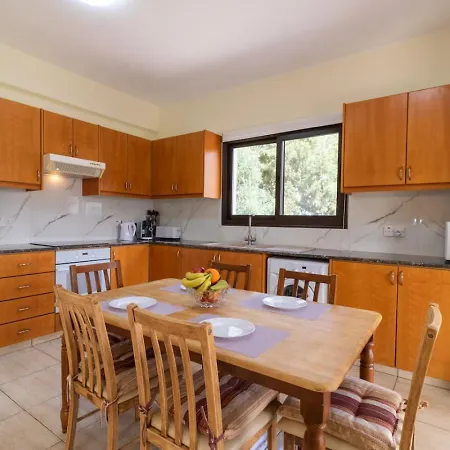 Marinea Star - 3br Coastal Retreat Near Rodafinia 빌라 Klorakas