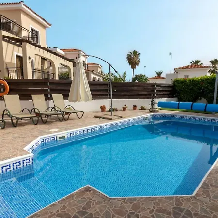 빌라 Marinea Star - 3br Coastal Retreat Near Rodafinia