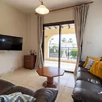 Marinea Star - 3br Coastal Retreat Near Rodafinia *