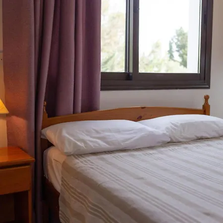 3 Bedroom Marinea Star Villa Klorakas