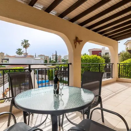 Marinea Star - 3br Coastal Retreat Near Rodafinia ヴィラ