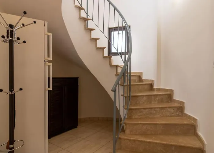 Marinea Star - 3br Coastal Retreat Near Rodafinia Vila