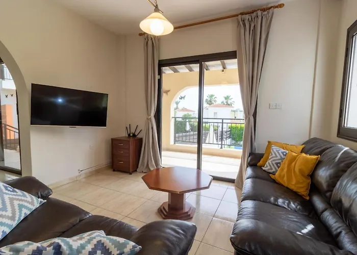 Marinea Star - 3br Coastal Retreat Near Rodafinia *